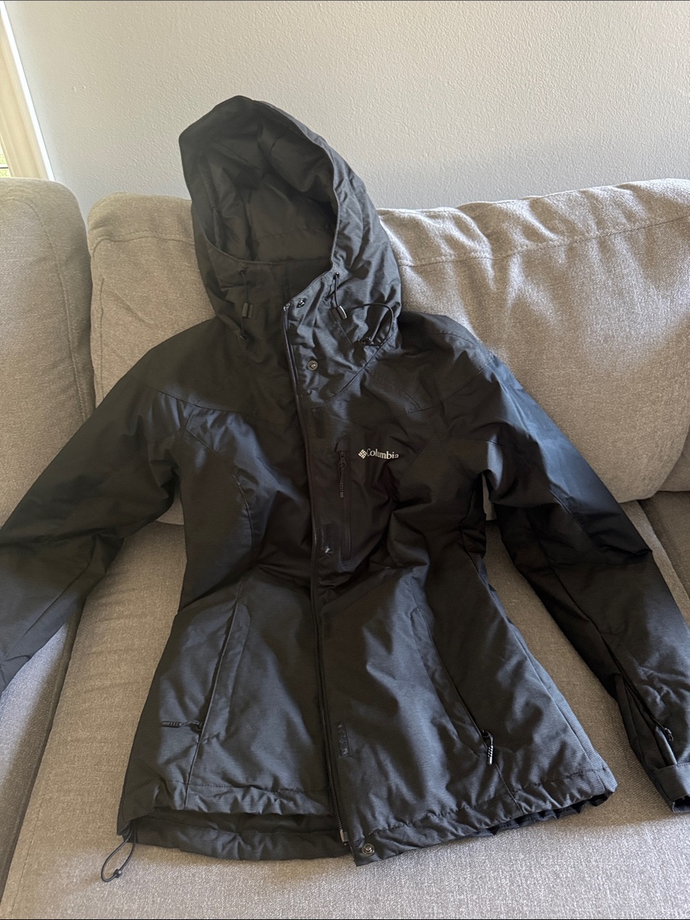 Columbia Black Women's Ski & Snow Hooded Jacket